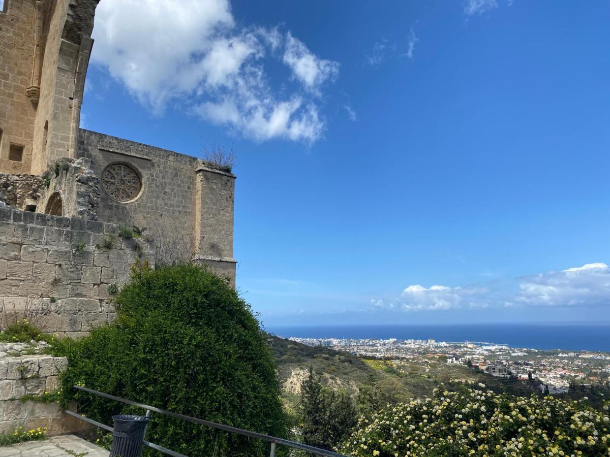 Bellapais Abbey Boutique Hotel *