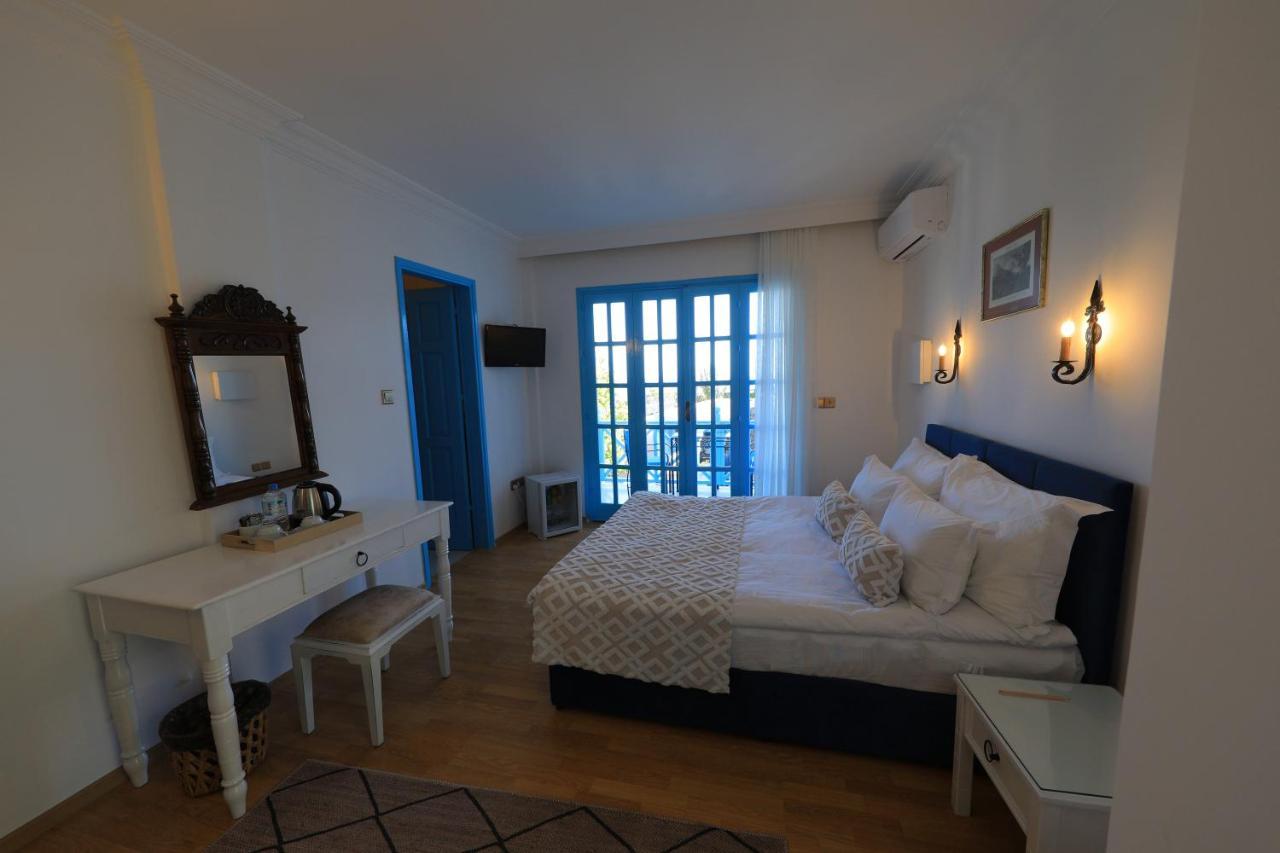 Bellapais Abbey Boutique Hotel