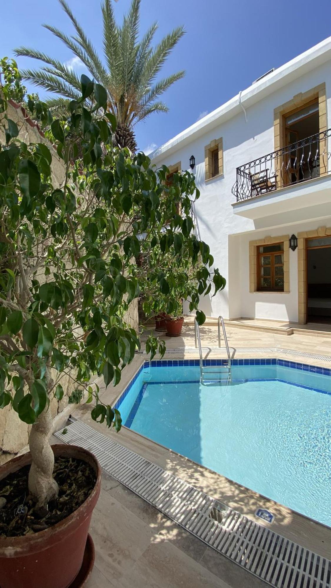Bellapais Abbey Boutique Girne