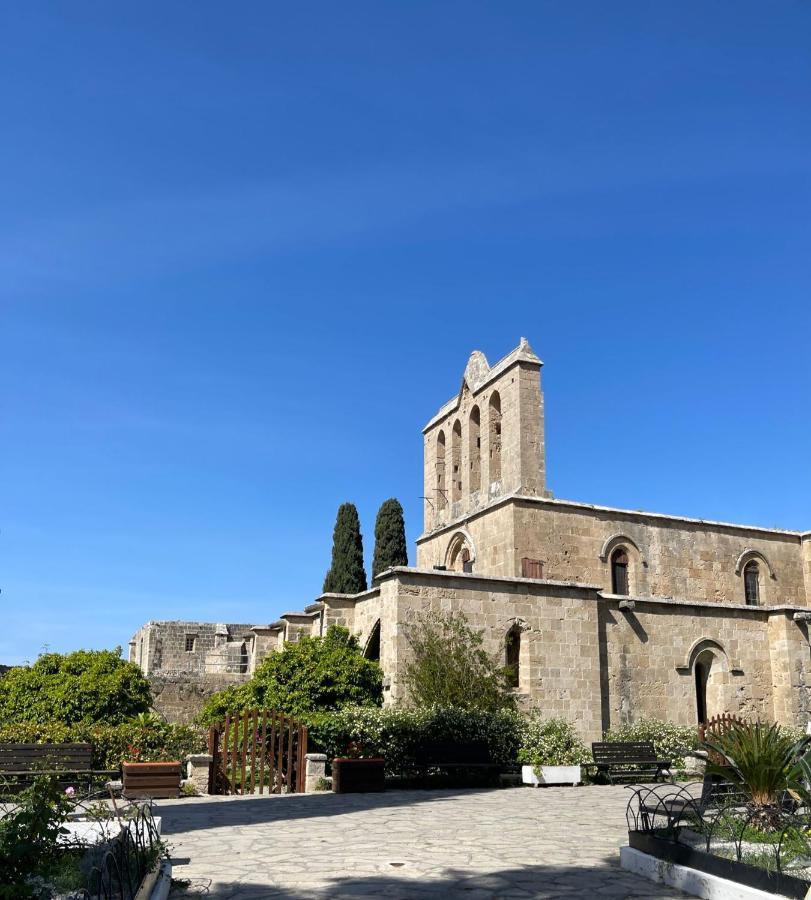 Otel Bellapais Abbey Boutique *