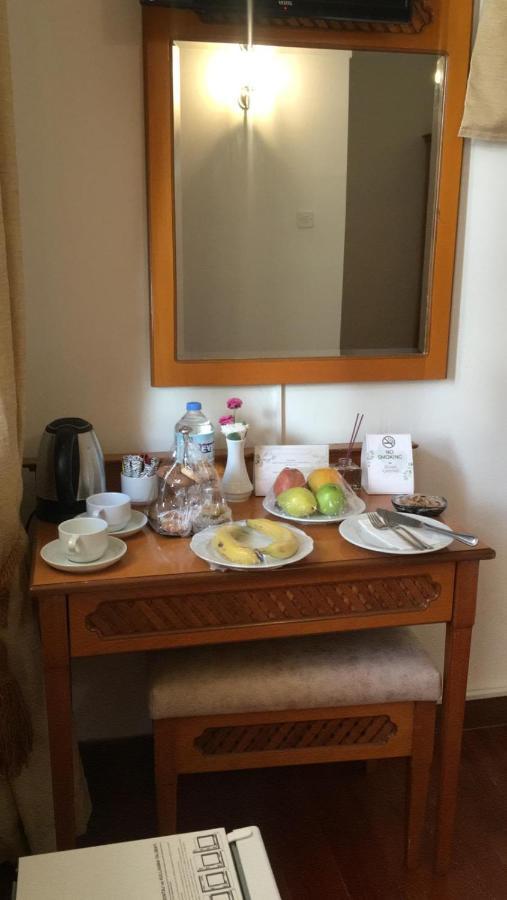 Bellapais Abbey Boutique Otel *